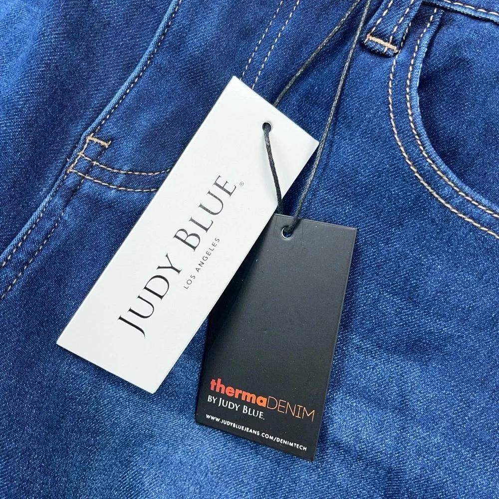 Judy Blue includes item